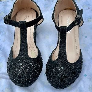 Super Cute Toddler Girls Shoes-All size 9 except Brown midi boots are a size 10.